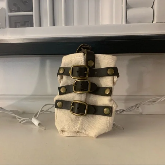 ELLUSIONIST VINTAGE DECK JACKET PLAYING CARDS DECK PROTECTION ACCESSORY - Picture 2 of 4